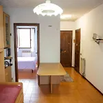Casa Eleonora 公寓 *